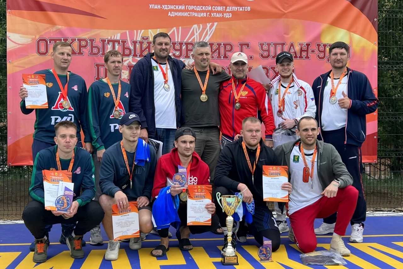 Команда «Ангарскцемента» – серебряный призер баскетбольного турнира 3×3 «Кубок горсовета»
