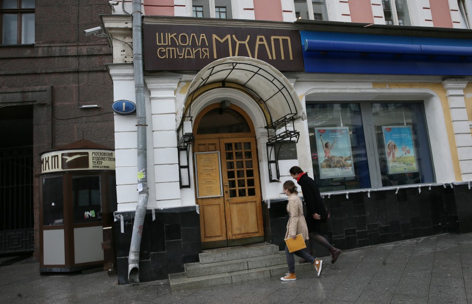 Олег Дерипаска встретился со студентами Школы-студии МХАТ