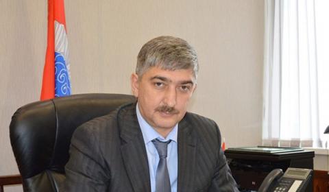 Напомним, экс-мэр Слюдянского МО Андрей Должиков подал в районный суд восемь административных исковых заявлений к участковым избирательным комиссиям о признании протоколов УИК об итогах голосования недействительными