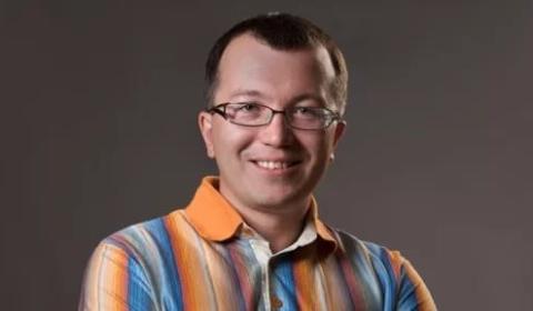 Руководитель иркутского клуба молодых ученых «Альянс», кандидат политических наук Алексей Петров прокомментировал итоги уходящей недели Митинг, ТОСЭР и «Ученик года»: Алексей ПЕТРОВ прокомментировал итоги недели