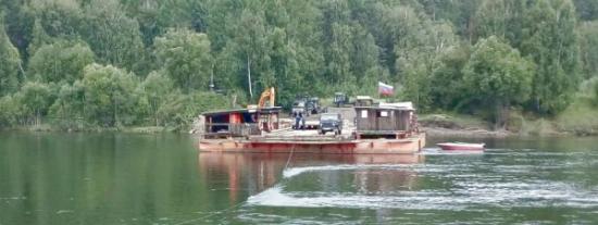 Реконструкцию паромной переправы завершили в Нижнеудинском районе