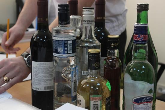 Иркутские коммерсанты украли алкоголь на 1,5 млн рублей