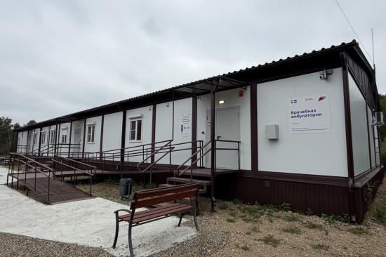 Новая врачебная амбулатория начала принимать пациентов в поселке Малая Топка