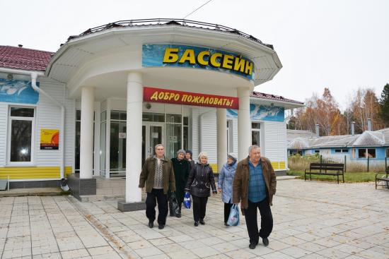Около 250 пенсионеров бесплатно отдохнули осенью на базах отдыха АНХК