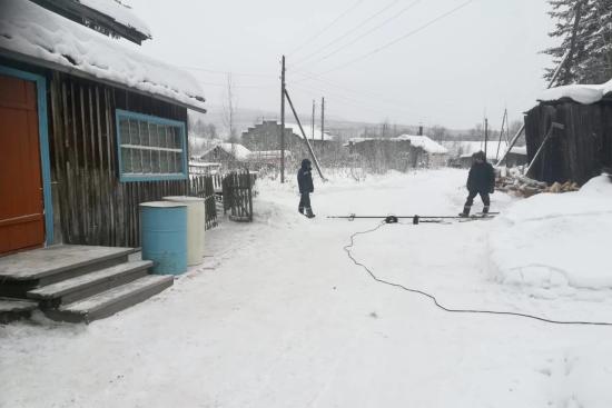 Десять домов в поселке Артемовский остаются без отопления после коммунальной аварии