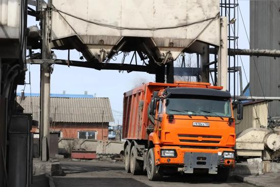 Асфальтобетонный завод запустили в Иркутске к началу дорожного сезона