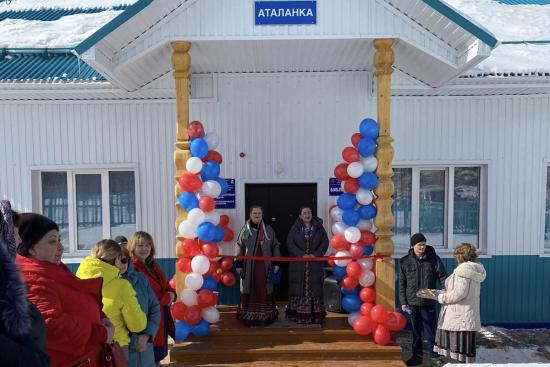 Социально-культурный комплекс открыли в селе Аталанка Усть-Удинского района