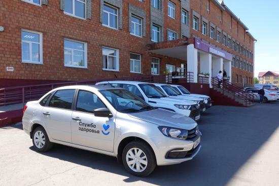 Четыре медицинских учреждения Братского района получили новые автомобили