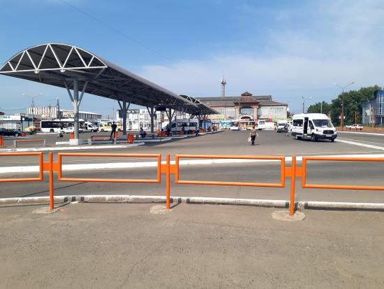 На центральном автовокзале Братска провели дополнительное благоустройство