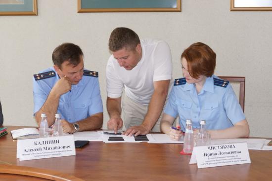Бизнес-приемная для представителей малого и среднего предпринимательства открыта на площадке ТПП ВС Предприниматели встретились с представителями Байкальской природоохранной прокуратуры