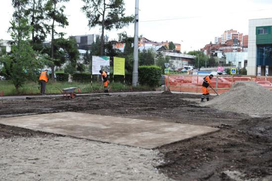 Масштабные работы по благоустройству городских пространств проводят в Иркутске