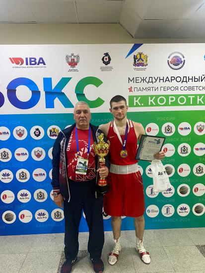 Егор Шапочанский из Приангарья победил на международном турнире по боксу памяти Константина Короткова