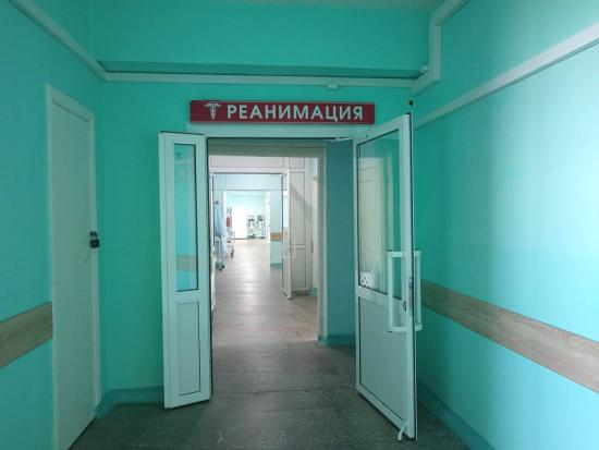Пострадавшую во время пожара в Вихоревке сотрудницу МЧС санавиацией перевезут в Иркутск