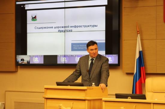 Руслан Болотов: некоторые дороги Иркутска испытывают нагрузку выше федеральных трасс