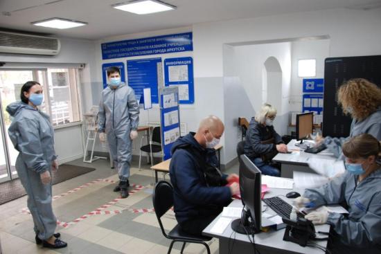 Временно безработные будут заниматься благоустройством и озеленением городов Иркутской области