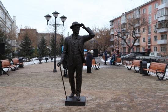Чеховский дворик открыли в Иркутске