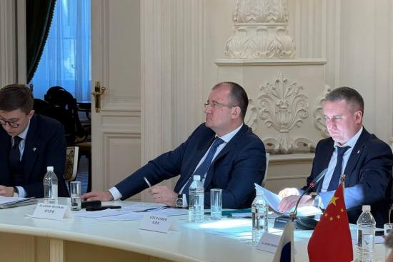 Проекты по глубокой переработке древесины, реализуемые в Приангарье, представили в Москве