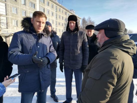 Дума Иркутска намерена помочь жителям аварийного общежития ИВВАИУ