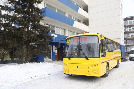 Новый автобус получила спортивная школа Иркутского района