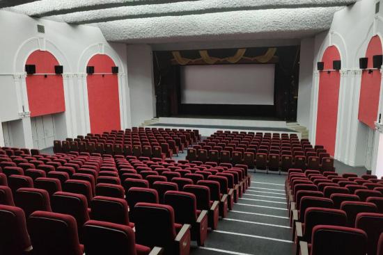 Кинотеатр Дворца культуры «Горняк» в городе Черемхово возобновил работу после капремонта