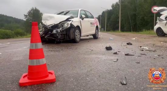 Семь человек пострадали в ДТП на Александровском тракте
