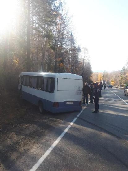 Доследственную проверку начали по факту ДТП с автобусом, фурой и иномаркой на Култукском тракте