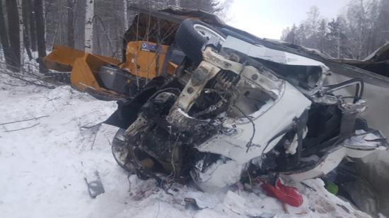 По факту ДТП в Шелеховском районе с одним погибшим возбуждено уголовное дело