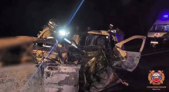 Водители двух автомобилей погибли в ДТП на обходе Иркутска