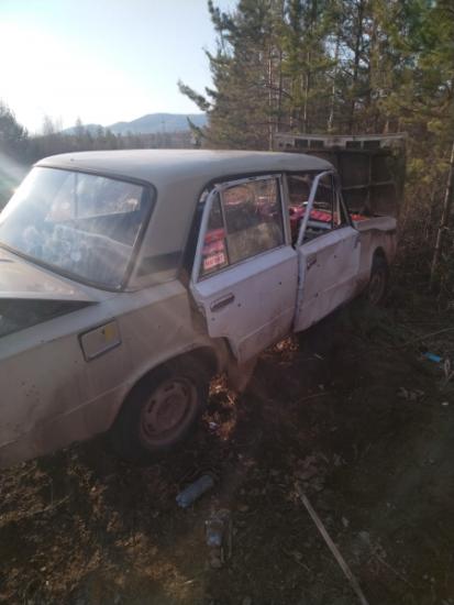 Два подростка пострадали в аварии на незарегистрированных "Жигулях" в Братске