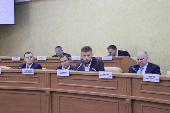 Депутаты Думы предложили активнее наполнять бюджета Иркутска доходами муниципальных предприятий