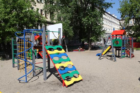 Почти 50 дворов отремонтируют в Правобережном округе Иркутска
