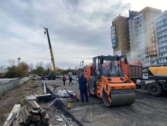 Мостовой переход на Джамбула в Иркутске планируют заасфальтировать через две недели