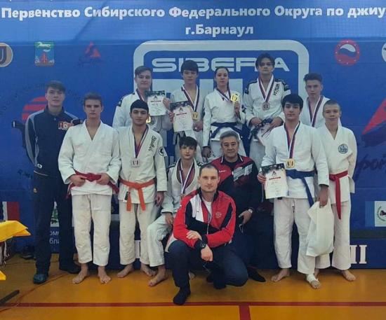 Спортсмены Иркутской области завоевали 13 медалей на первенстве Сибири по джиу-джитсу