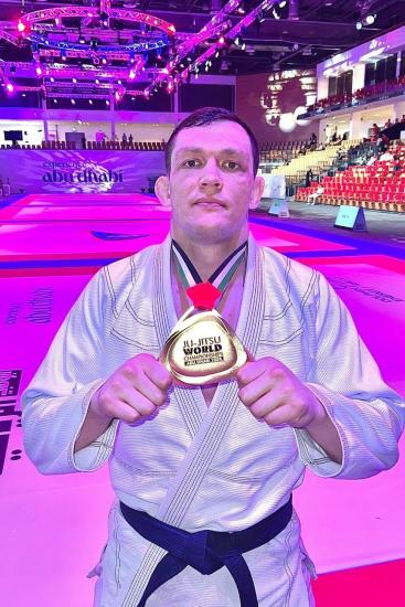 Уроженец Усолья-Сибирского Роман Лукашевич завоевал золотую медаль на чемпионате мира по джиу-джитсу