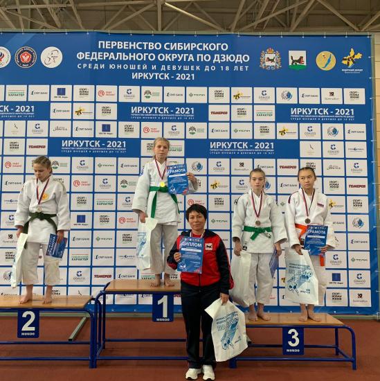 Сборная Приангарья впервые выиграла командный зачет на первенстве СФО по дзюдо среди юношей и девушек до 18 лет