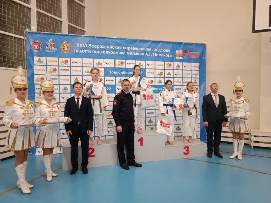 Братчанки выиграли две бронзовые медали на всероссийских соревнованиях по дзюдо в Новосибирске