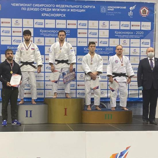 Восемь медалей привезли иркутские дзюдоисты с чемпионата Сибири