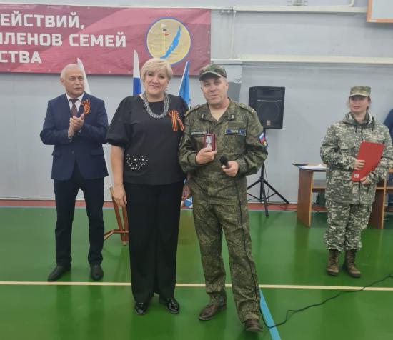 Ларису Егорову наградили за патриотическое воспитание молодёжи и помощь ветеранам боевых действий