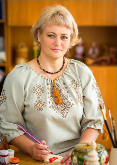 Виталий Перетолчин: Елена Волк из Усть-Илимска признана народным мастером Иркутской области