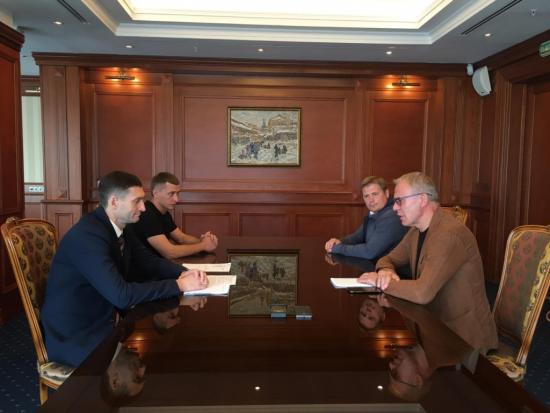 Зампред комитета Госдумы по физкультуре и спорту Вячеслав Фетисов посетит несколько населенных пунктов Иркутской области