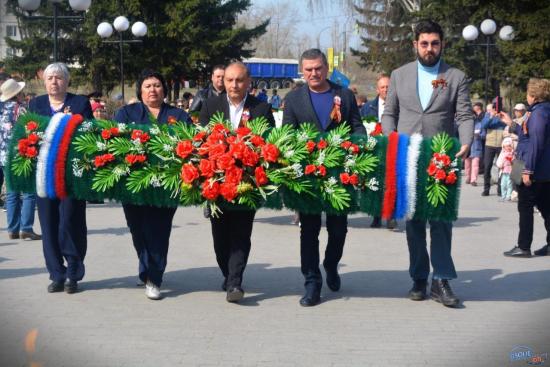 Степан Франтенко организовал праздничные концерты для ветеранов и поддержал соревнования по панкратиону в честь Дня Победы