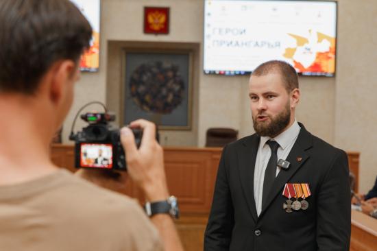 Управленческие навыки осваивают участники программы «Герои Приангарья» под руководством наставников