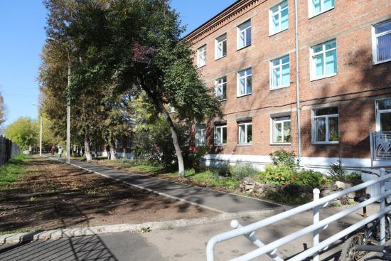 Масштабные ремонтные работы провели за лето в иркутской гимназии № 1