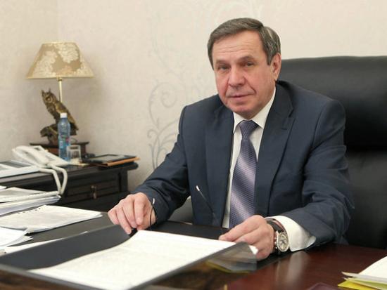 Помощник по вопросам взаимодействия с органами госвласти субъектов Федерации появился у полпреда в СФО