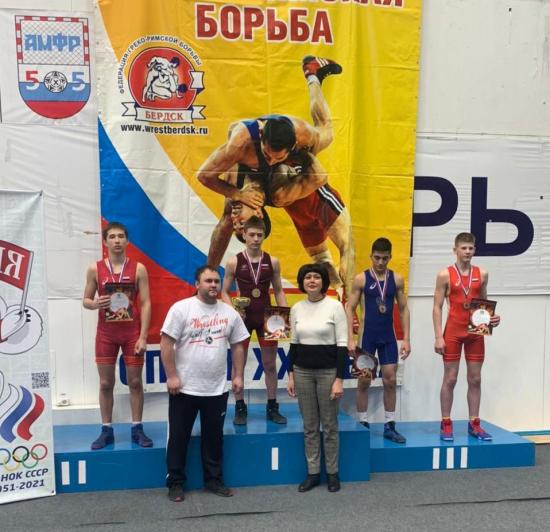 Спортсмены Приангарья завоевали семь медалей на первенстве СФО по греко-римской борьбе