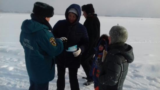 МЧС информирует об опасных местах подлёдной рыбалки