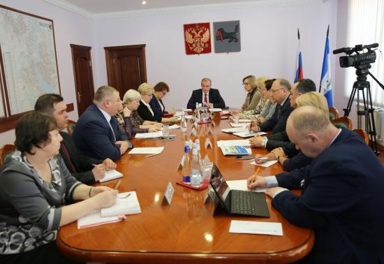 Развитие инфраструктуры Жигаловского района обсудили в правительстве Иркутской области