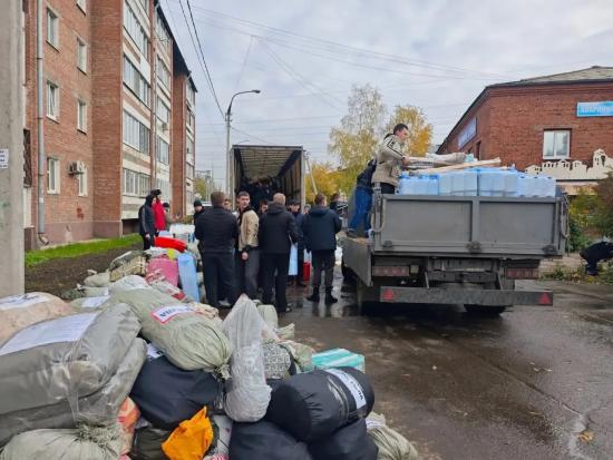 Груз для бойцов-земляков доставили из Иркутска в зону СВО