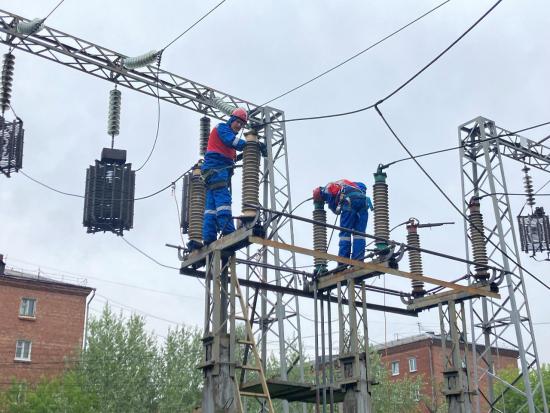 Иркутская электросетевая компания более чем на треть выполнила программу ремонта объектов сетевой инфраструктуры