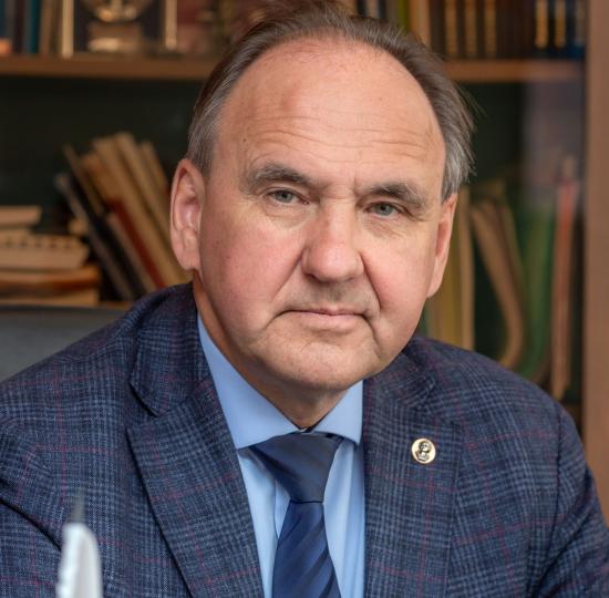 Игорь Бычков переизбран научным руководителем ИНЦ СО РАН